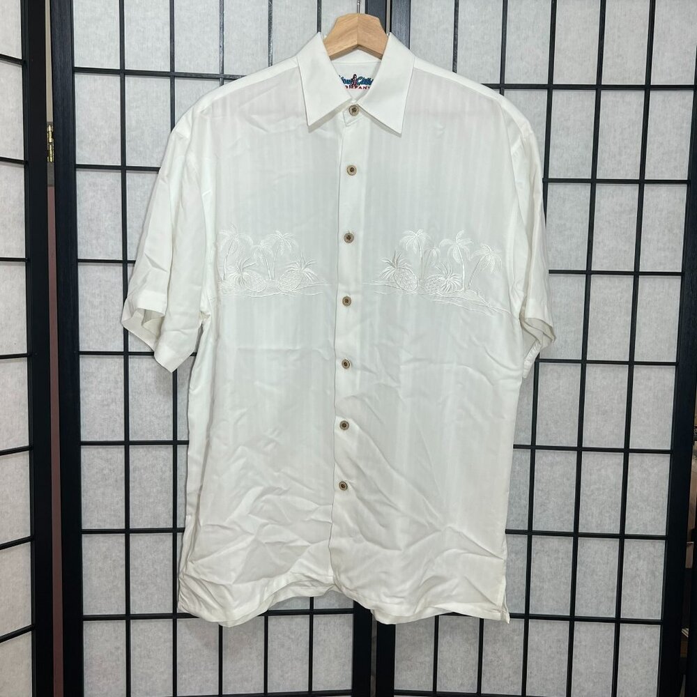 Hawaiian Embroidered White Shirt Men Small Maui Clothing Company